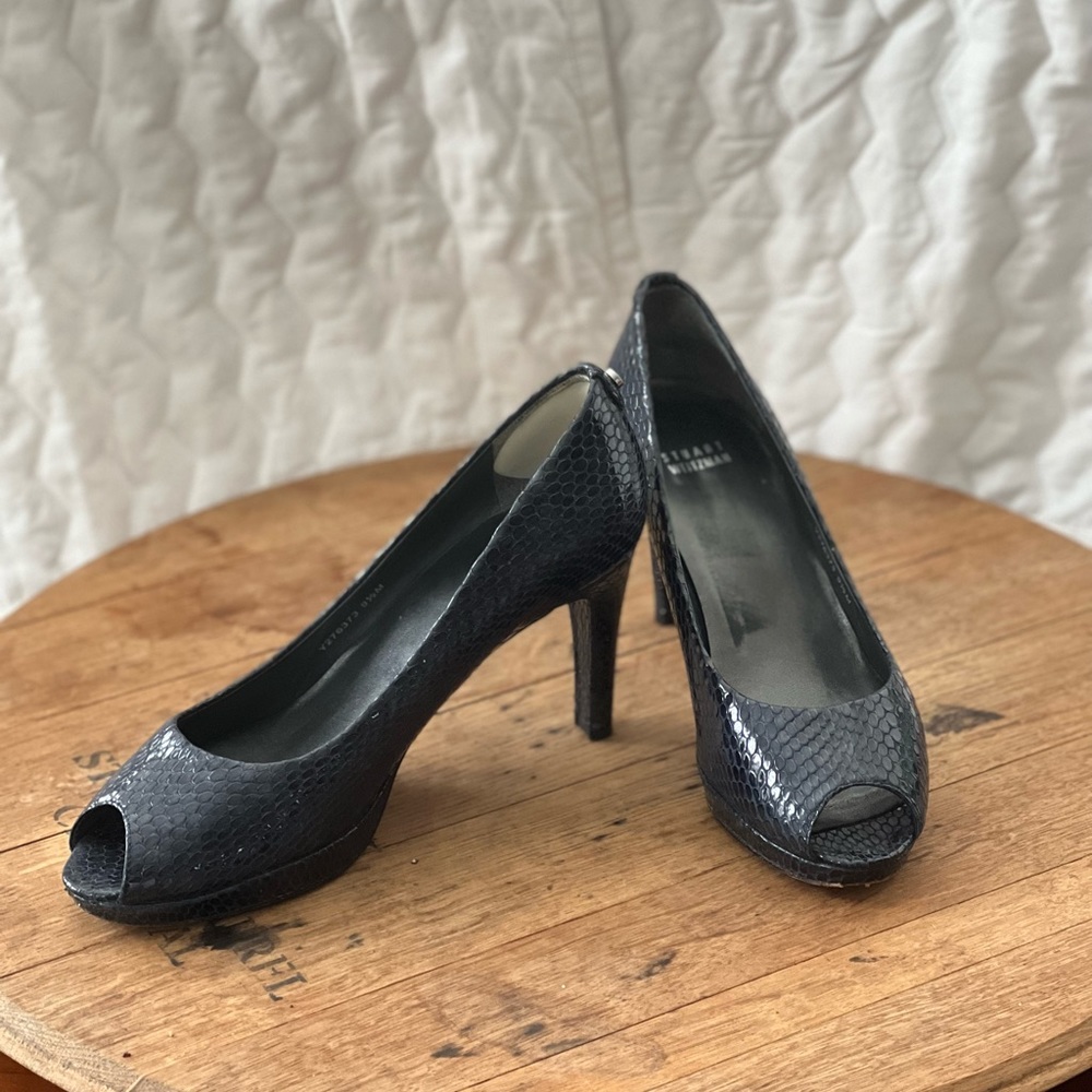 Stuart Weitzman Womens Y276374 Blue Leather Snakeskin Peep Toe Pumps Size 9 1/2